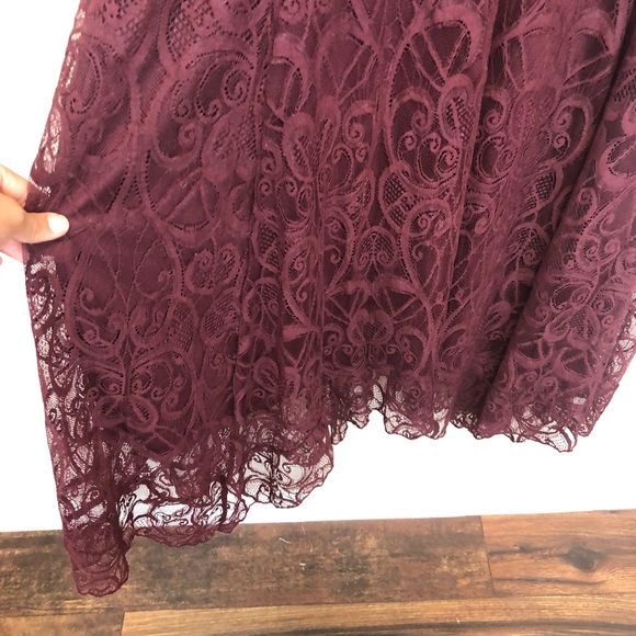 Reba Lace Midi Dress Sleeveless Embroidered Detail Burgundy - Picture 4 of 9